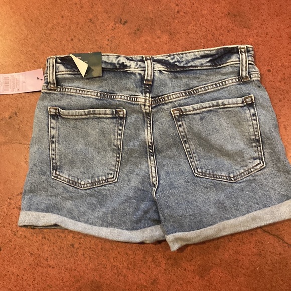 Dark wash denim shorts wild fable size 4 - Picture 4 of 4